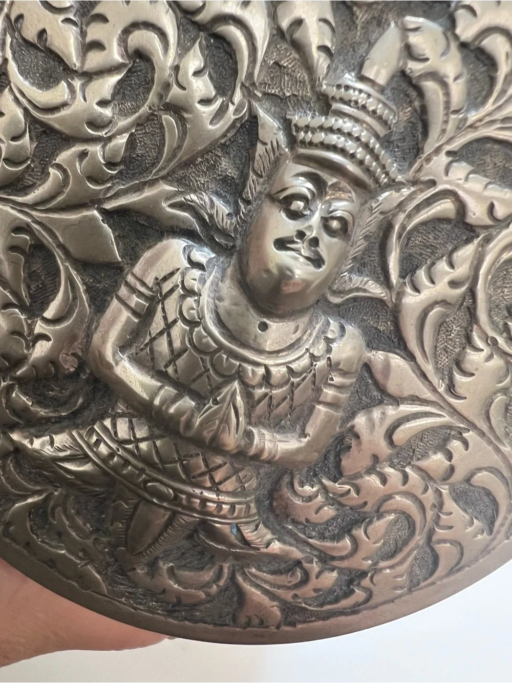 Burmese 950 silver betel box canister intricate repoussé floral designs